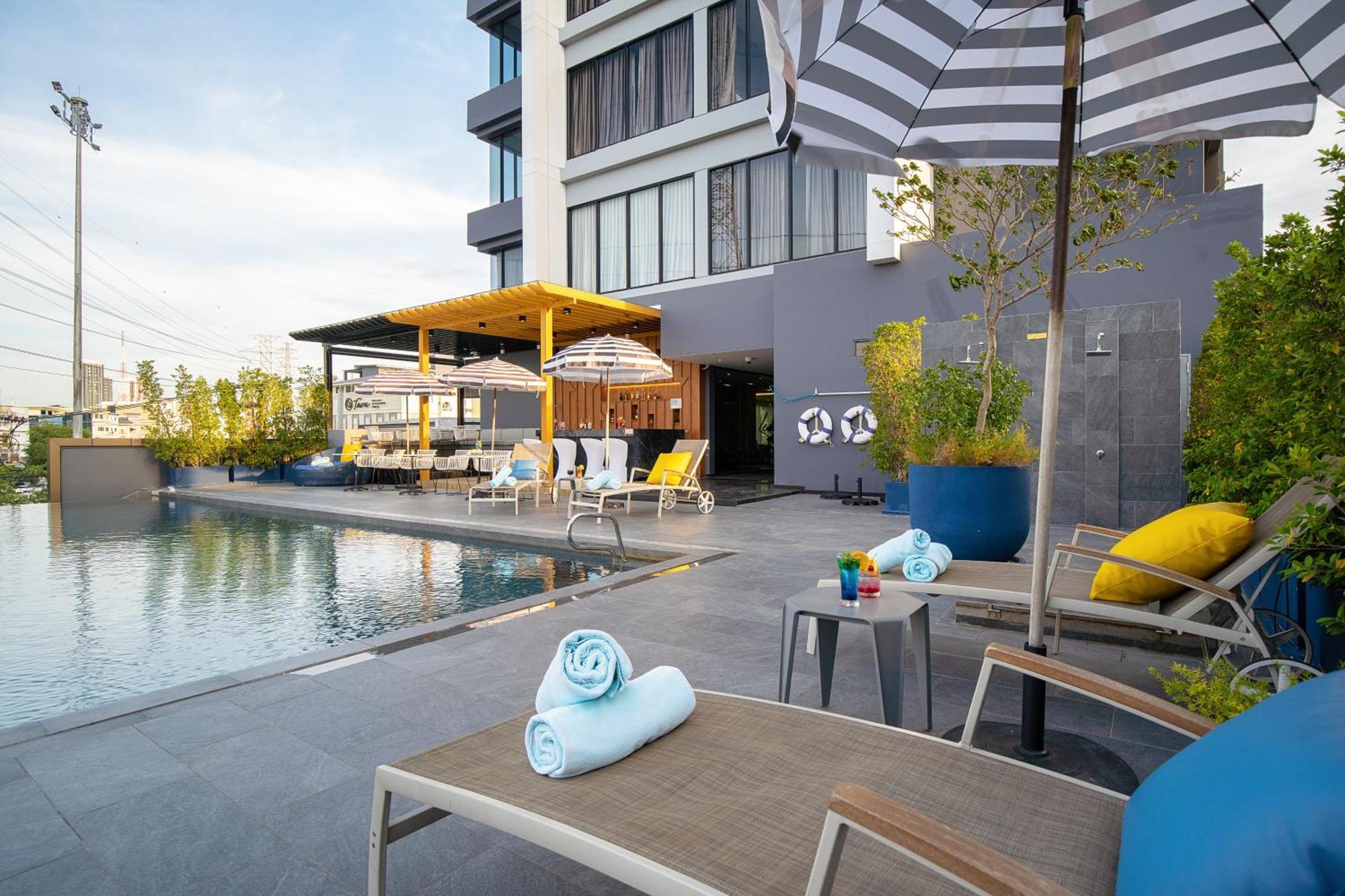 Thaya Hotel バンコク都 エクステリア 写真